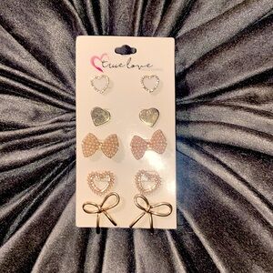 Multiple bow gold earrings